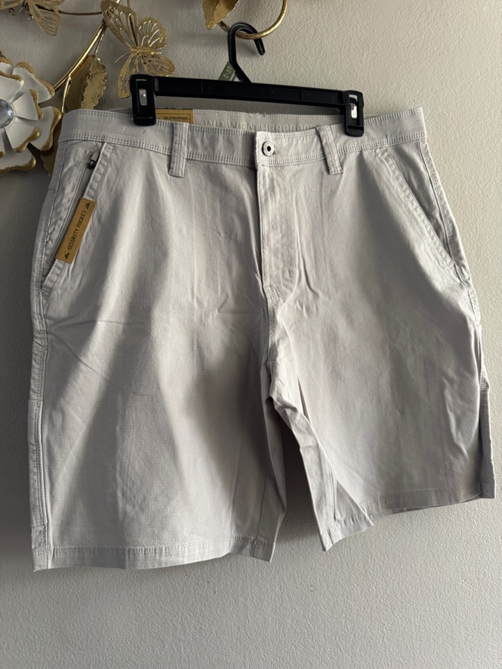 Weatherproof Men’s Light Gray Flat Front Chino Shorts